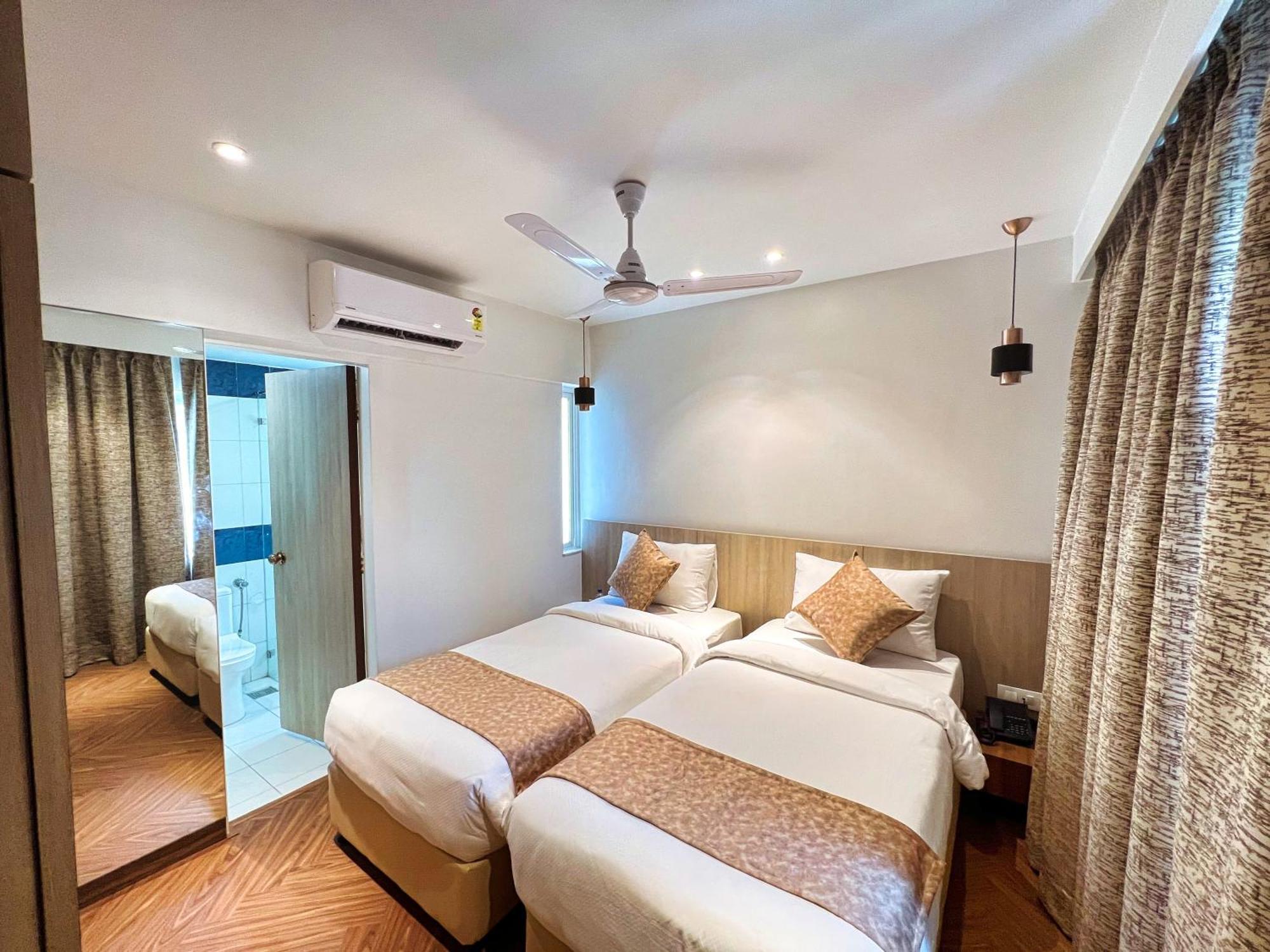 White House By Maxxvalue Service Apartments Bandra Bombay Esterno foto