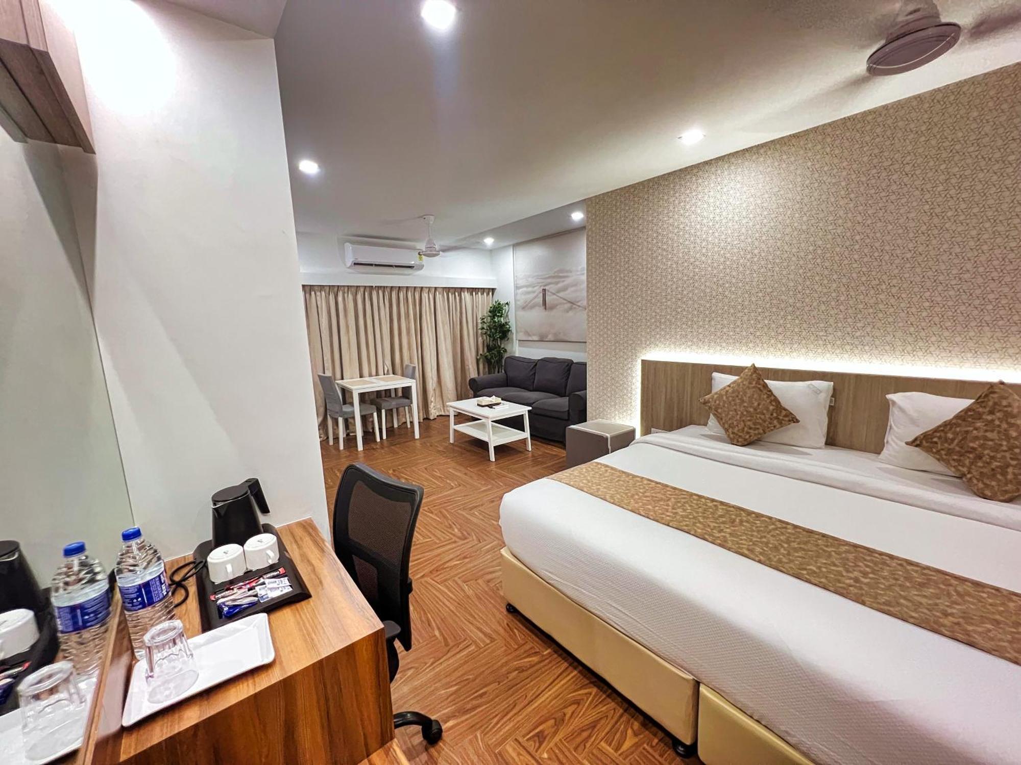 White House By Maxxvalue Service Apartments Bandra Bombay Esterno foto
