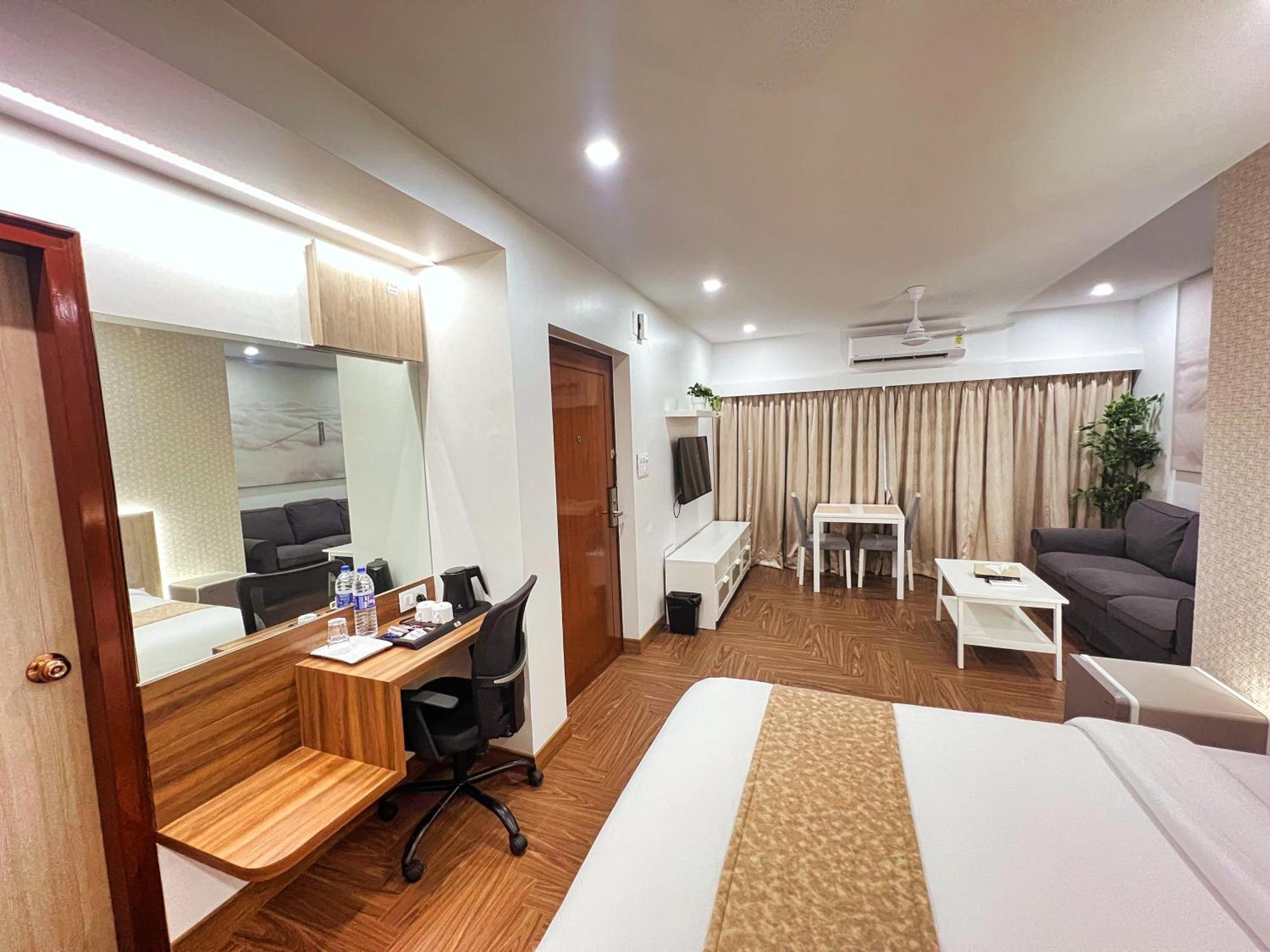 White House By Maxxvalue Service Apartments Bandra Bombay Esterno foto