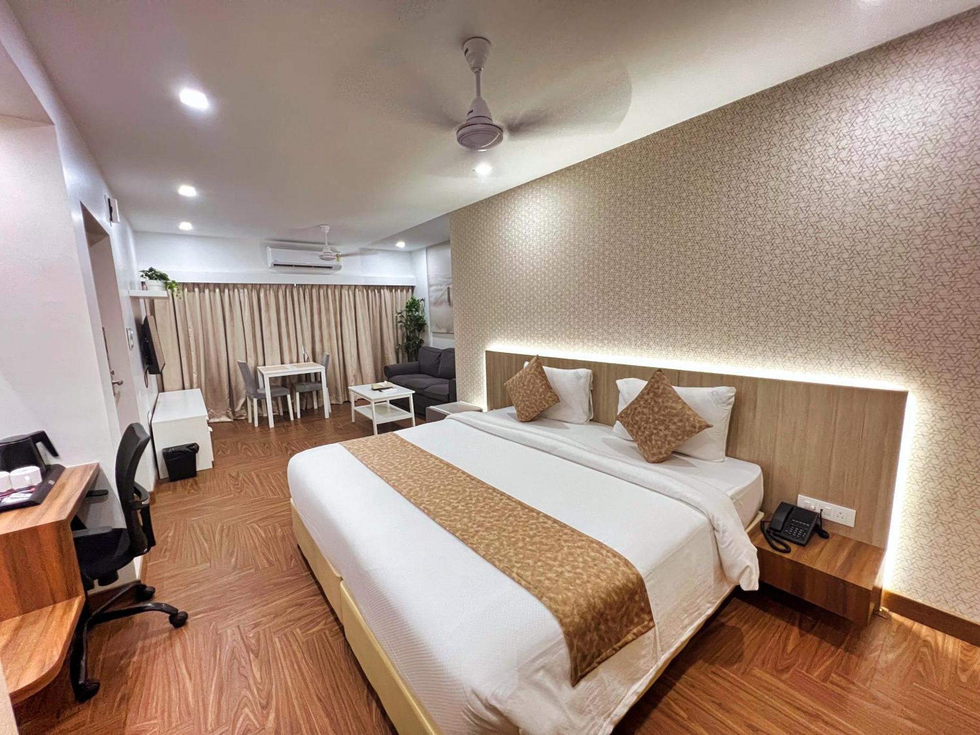 White House By Maxxvalue Service Apartments Bandra Bombay Esterno foto
