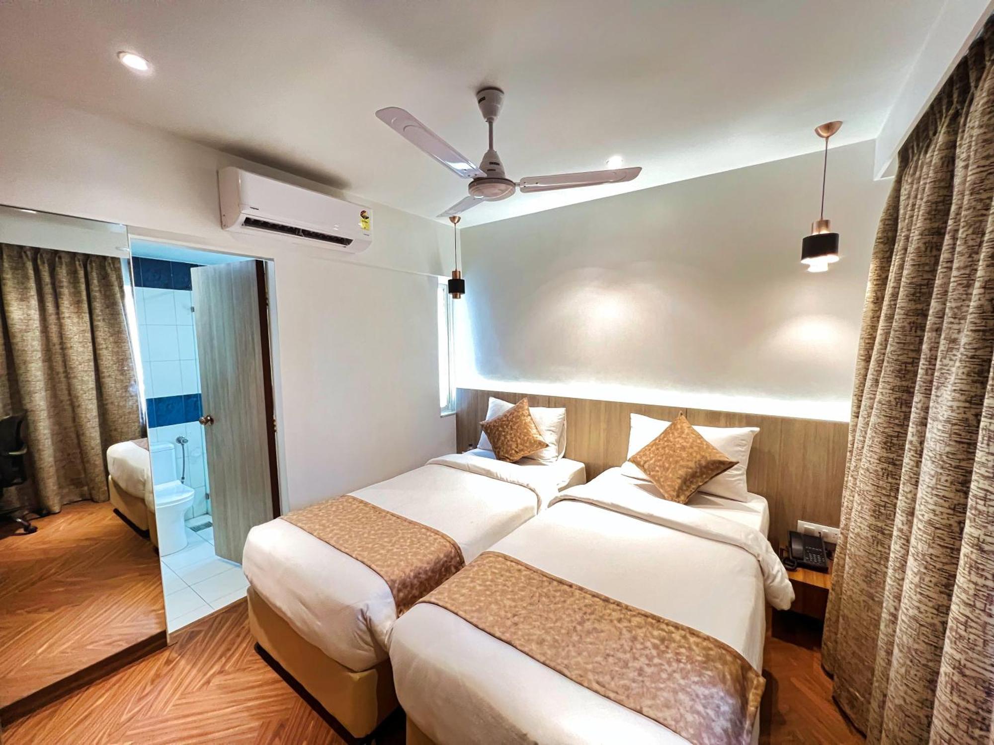 White House By Maxxvalue Service Apartments Bandra Bombay Esterno foto